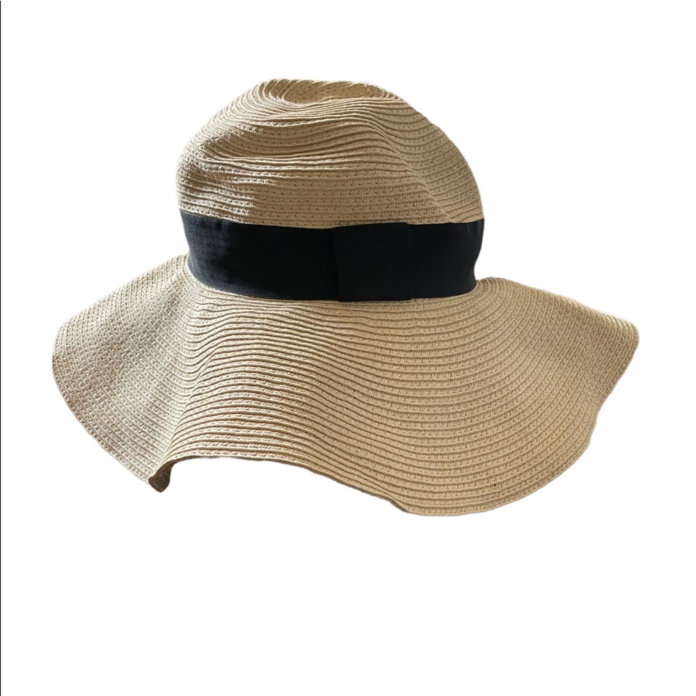 Forever 21 Beige Straw Floppy Sun Hat with Black Band